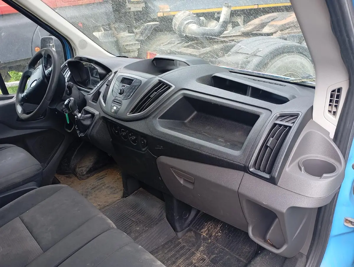 Ford Transit Фургон Базовая 310М Д2В2 2.2 дизель 125 л.с. МТ передний привод, фото 5