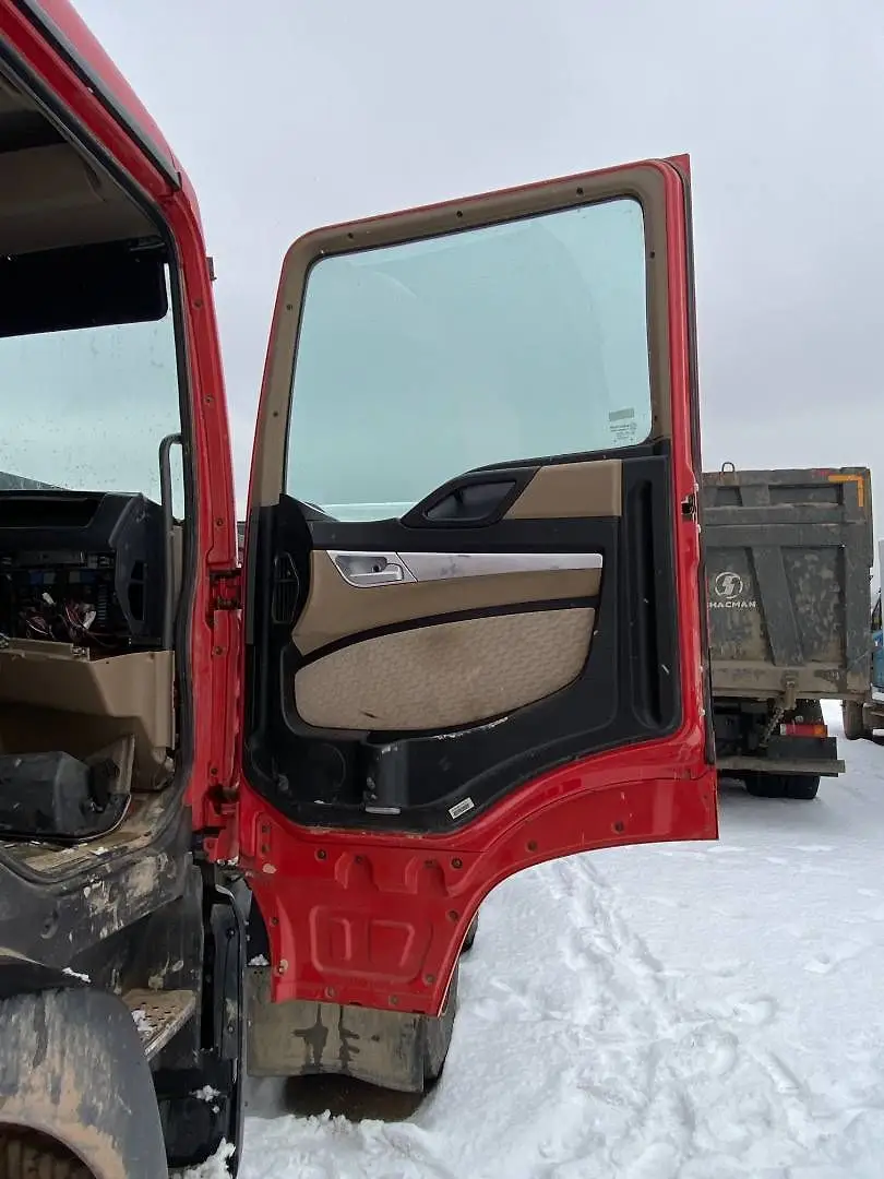 HOWO T5G 8x4 Самосвал, фото 3