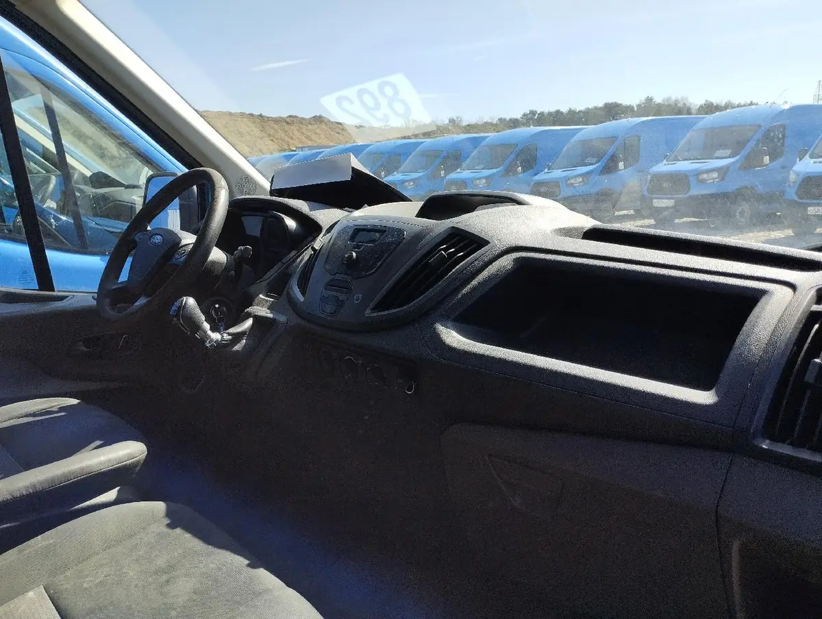 Ford Transit Фургон Базовая 310М Д2В2 2.2 дизель 125 л.с. МТ передний привод, фото 5