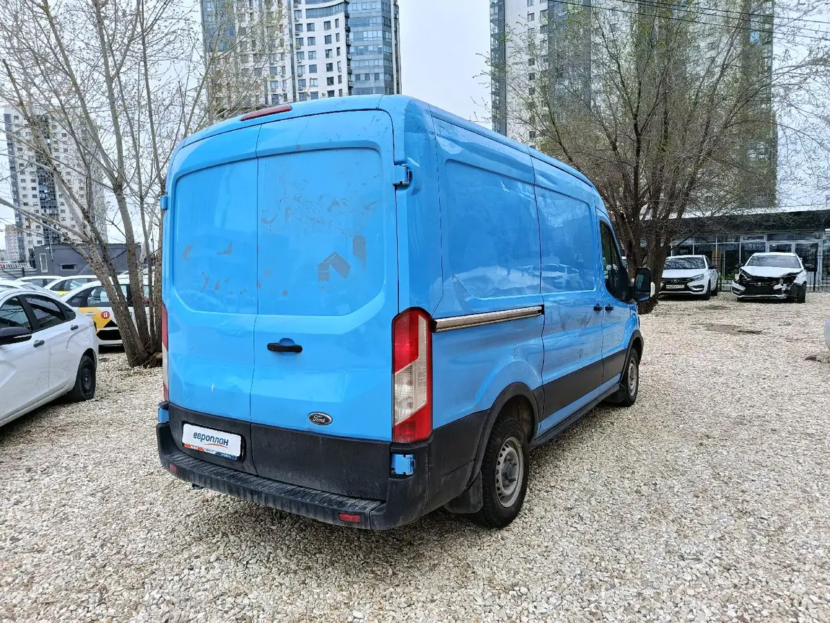 Ford Transit Фургон Базовая 310М Д2В2 2.2 дизель 125 л.с. МТ передний привод, фото 3