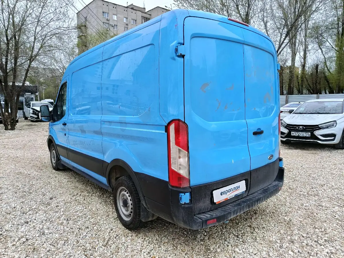 Ford Transit Фургон Базовая 310М Д2В2 2.2 дизель 125 л.с. МТ передний привод, фото 4