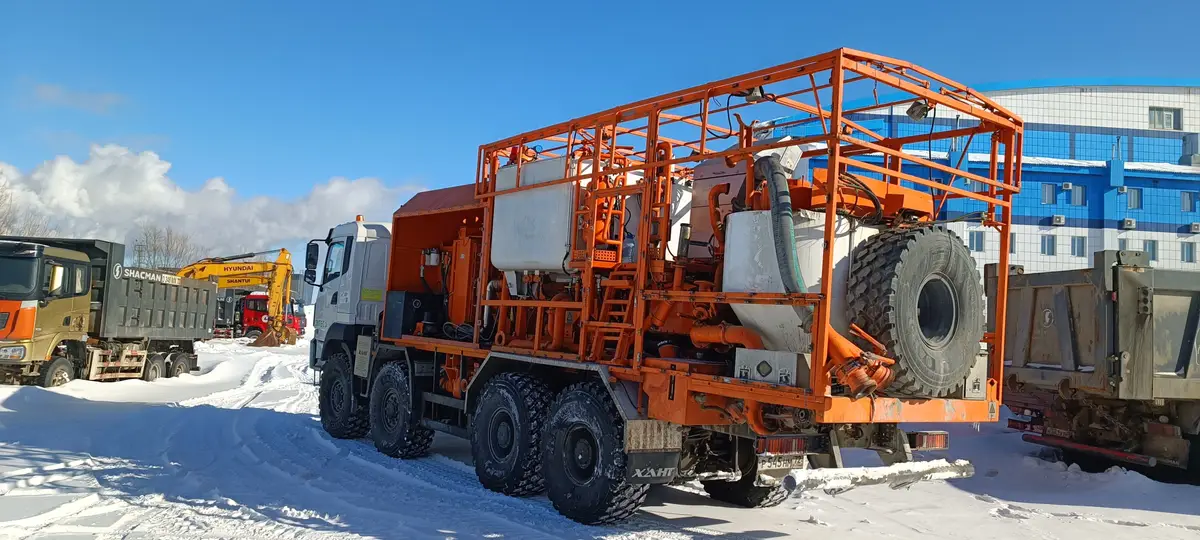 Хант 8051* на шасси ХАНТ 8x8 Агрегат цементировочный, фото 4