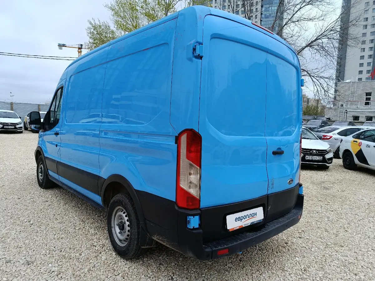 Ford Transit Фургон Базовая 310М Д2В2 2.2 дизель 125 л.с. МТ передний привод, фото 4