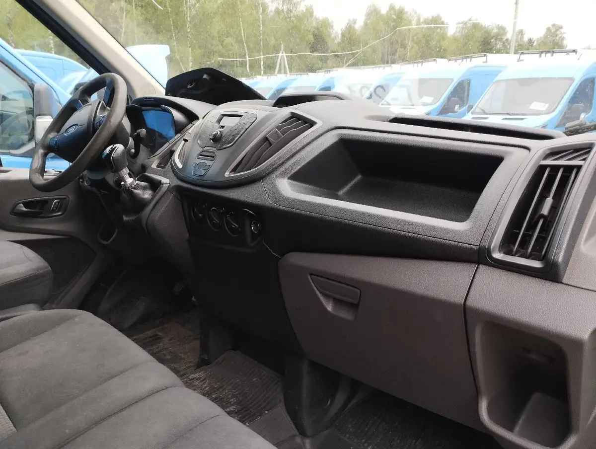 Ford Transit Фургон Базовая 310М Д2В2 2.2 дизель 125 л.с. МТ передний привод, фото 5