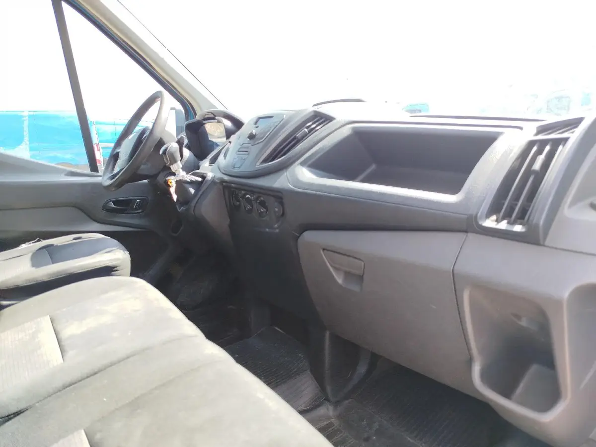 Ford Transit Фургон Базовая 310М Д2В2 2.2 дизель 125 л.с. МТ передний привод, фото 5