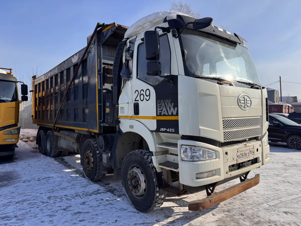 FAW J6 8x4 Самосвал, фото 2