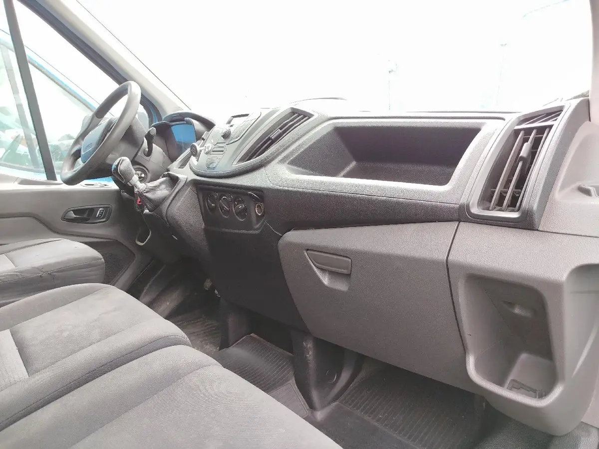 Ford Transit Фургон Базовая 310М Д2В2 2.2 дизель 125 л.с. МТ передний привод, фото 5